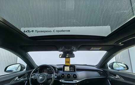 KIA Stinger I, 2018 год, 2 590 000 рублей, 15 фотография