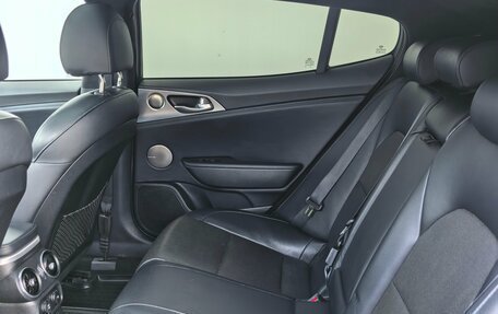 KIA Stinger I, 2018 год, 2 590 000 рублей, 24 фотография