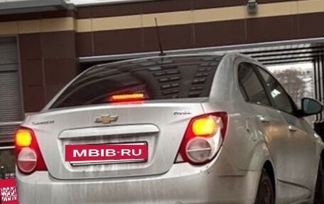 Chevrolet Aveo III, 2015 год, 500 000 рублей, 3 фотография