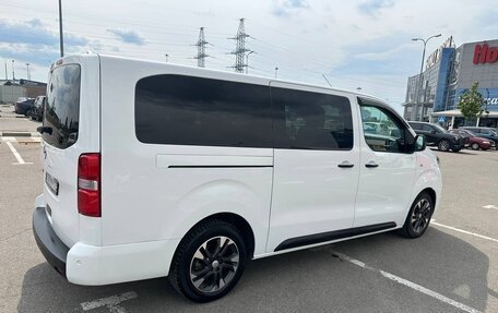 Opel Zafira Life I, 2022 год, 3 400 000 рублей, 3 фотография