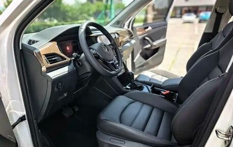 Volkswagen Tharu, 2022 год, 1 888 008 рублей, 8 фотография