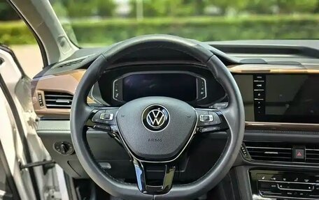 Volkswagen Tharu, 2022 год, 1 888 008 рублей, 12 фотография