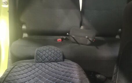 Toyota bB II рестайлинг, 2009 год, 755 555 рублей, 14 фотография