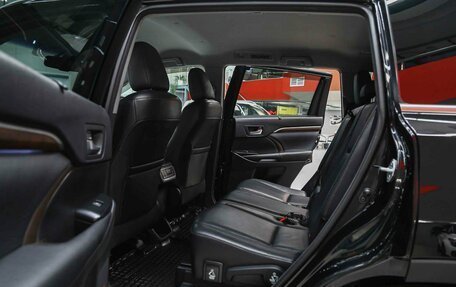 Toyota Highlander III, 2014 год, 2 650 000 рублей, 6 фотография