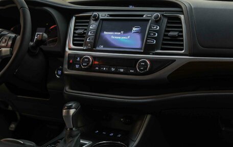 Toyota Highlander III, 2014 год, 2 650 000 рублей, 15 фотография