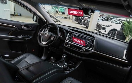 Toyota Highlander III, 2014 год, 2 650 000 рублей, 13 фотография