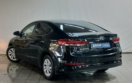 Hyundai Elantra VI рестайлинг, 2016 год, 1 120 000 рублей, 6 фотография