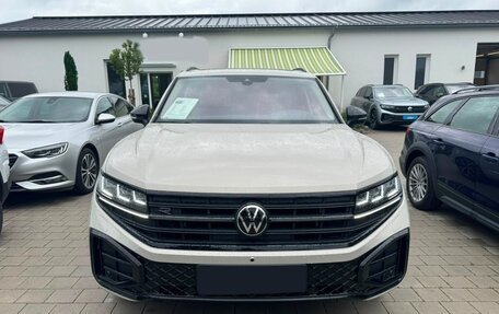 Volkswagen Touareg III, 2026 год, 14 700 000 рублей, 1 фотография