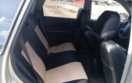 Hyundai Tucson III, 2008 год, 900 000 рублей, 3 фотография