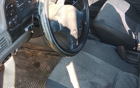 Daewoo Nexia I рестайлинг, 2001 год, 32 500 рублей, 2 фотография