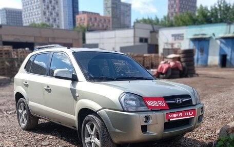 Hyundai Tucson III, 2008 год, 900 000 рублей, 8 фотография