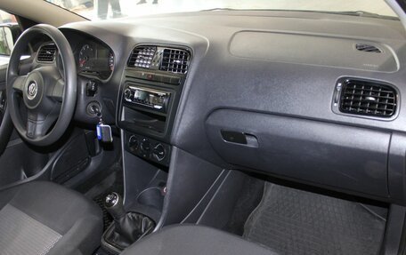 Volkswagen Polo VI (EU Market), 2013 год, 557 000 рублей, 10 фотография