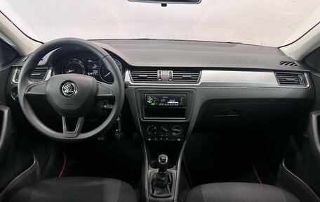 Skoda Rapid I, 2019 год, 1 030 000 рублей, 13 фотография