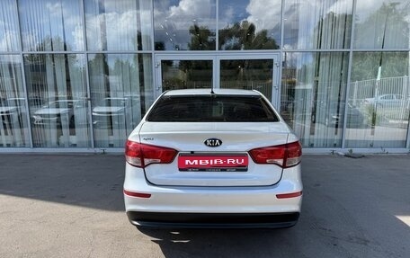 KIA Rio III рестайлинг, 2016 год, 1 250 000 рублей, 6 фотография