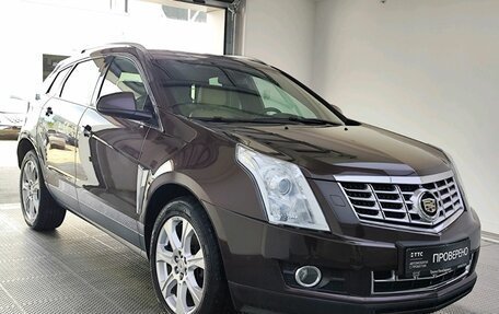 Cadillac SRX II рестайлинг, 2014 год, 1 700 000 рублей, 3 фотография
