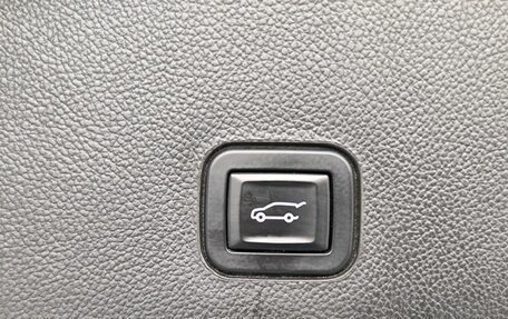 Cadillac SRX II рестайлинг, 2014 год, 1 700 000 рублей, 20 фотография