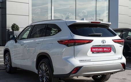 Toyota Highlander, 2025 год, 5 530 000 рублей, 5 фотография