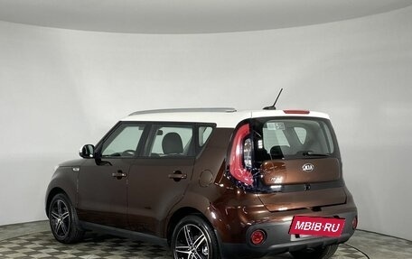 KIA Soul II рестайлинг, 2018 год, 1 550 000 рублей, 7 фотография