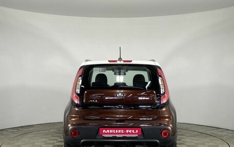 KIA Soul II рестайлинг, 2018 год, 1 550 000 рублей, 8 фотография