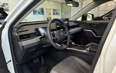 Toyota RAV4, 2026 год, 4 100 000 рублей, 8 фотография