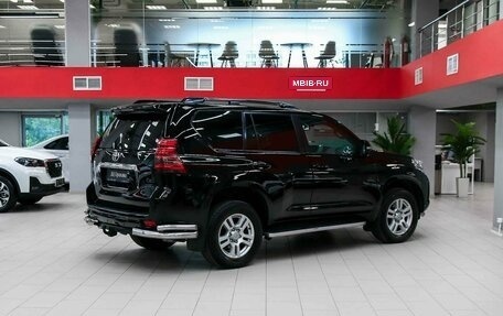 Toyota Land Cruiser Prado 150 рестайлинг 2, 2013 год, 2 750 000 рублей, 2 фотография