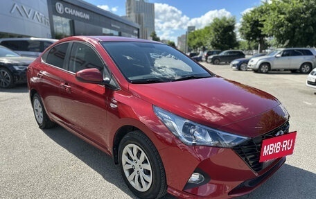 Hyundai Solaris II рестайлинг, 2022 год, 1 790 000 рублей, 7 фотография