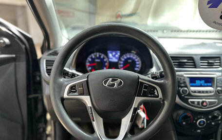 Hyundai Solaris II рестайлинг, 2013 год, 670 000 рублей, 15 фотография