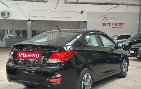 Hyundai Solaris II рестайлинг, 2013 год, 670 000 рублей, 5 фотография
