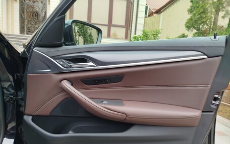 BMW 5 серия, 2023 год, 5 300 000 рублей, 11 фотография