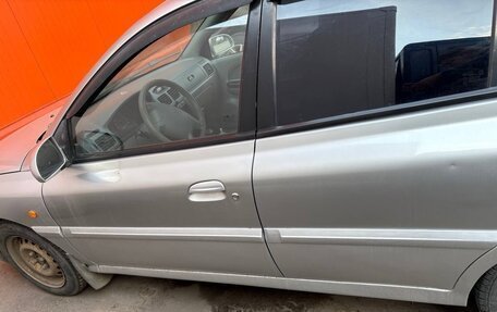 KIA Rio II, 2003 год, 200 000 рублей, 2 фотография