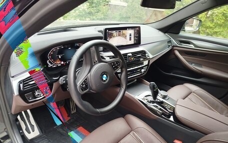 BMW 5 серия, 2023 год, 5 300 000 рублей, 7 фотография