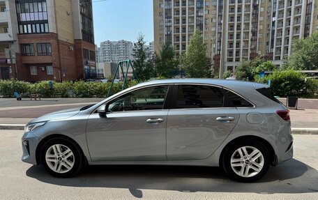 KIA cee'd III, 2019 год, 1 700 000 рублей, 2 фотография