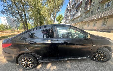 Hyundai Solaris II рестайлинг, 2011 год, 525 000 рублей, 6 фотография