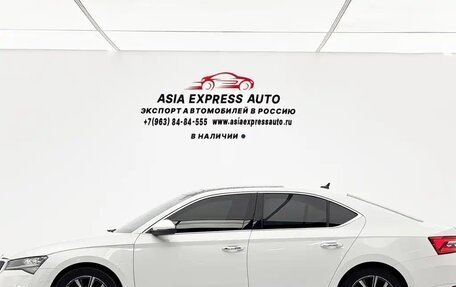 Skoda Superb III рестайлинг, 2023 год, 1 800 000 рублей, 4 фотография