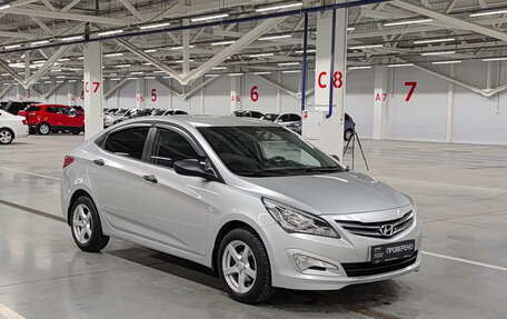 Hyundai Solaris II рестайлинг, 2014 год, 885 000 рублей, 3 фотография