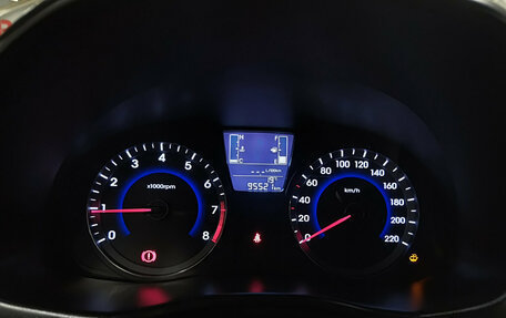 Hyundai Solaris II рестайлинг, 2014 год, 885 000 рублей, 16 фотография