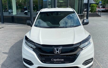 Honda Vezel, 2018 год, 1 549 000 рублей, 3 фотография