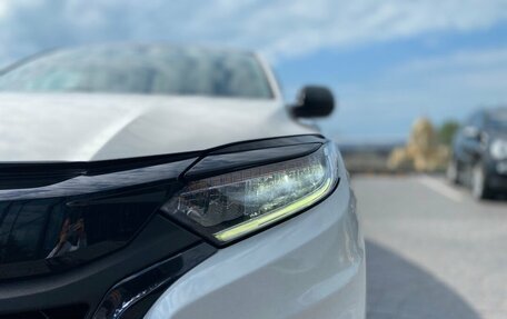 Honda Vezel, 2018 год, 1 549 000 рублей, 6 фотография