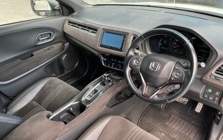 Honda Vezel, 2018 год, 1 549 000 рублей, 13 фотография