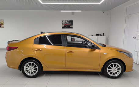KIA Rio IV, 2018 год, 1 420 000 рублей, 5 фотография