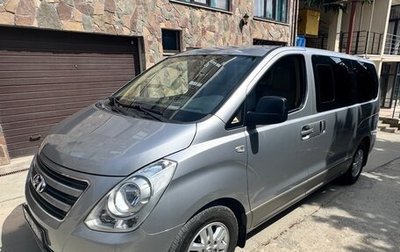 Hyundai H-1 II рестайлинг, 2016 год, 2 470 000 рублей, 1 фотография