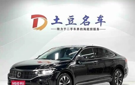 Volkswagen Passat B8 рестайлинг, 2023 год, 1 760 000 рублей, 3 фотография