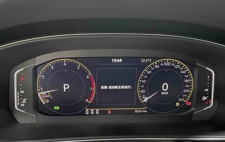 Volkswagen Passat B8 рестайлинг, 2023 год, 1 760 000 рублей, 9 фотография