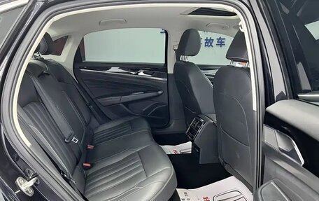 Volkswagen Passat B8 рестайлинг, 2023 год, 1 760 000 рублей, 10 фотография