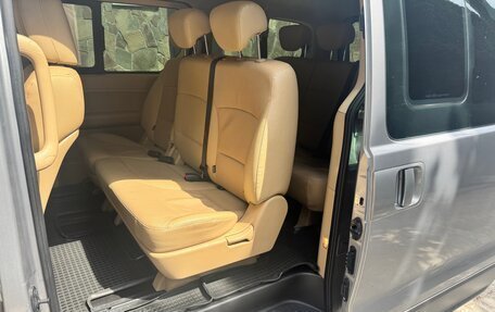 Hyundai H-1 II рестайлинг, 2016 год, 2 470 000 рублей, 14 фотография