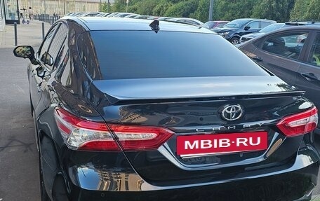 Toyota Camry, 2023 год, 3 700 000 рублей, 6 фотография