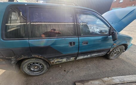 Mitsubishi Space Runner II, 1993 год, 79 000 рублей, 4 фотография