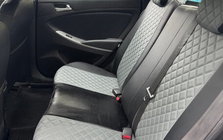 Hyundai Solaris II рестайлинг, 2015 год, 1 000 000 рублей, 11 фотография