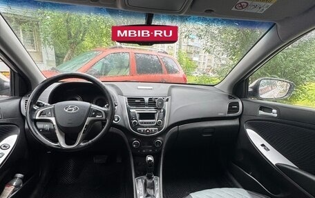 Hyundai Solaris II рестайлинг, 2015 год, 1 000 000 рублей, 8 фотография