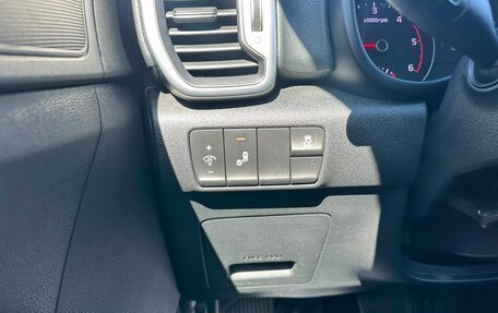 KIA Sportage IV рестайлинг, 2018 год, 2 350 000 рублей, 29 фотография